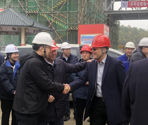 国家能源集团电力部副主任王强与集团公司董事、副总经理崔向军会晤.jpg 国家能源集团电力部副主任王强与集团公司董事、副总经理崔向军会晤.jpg